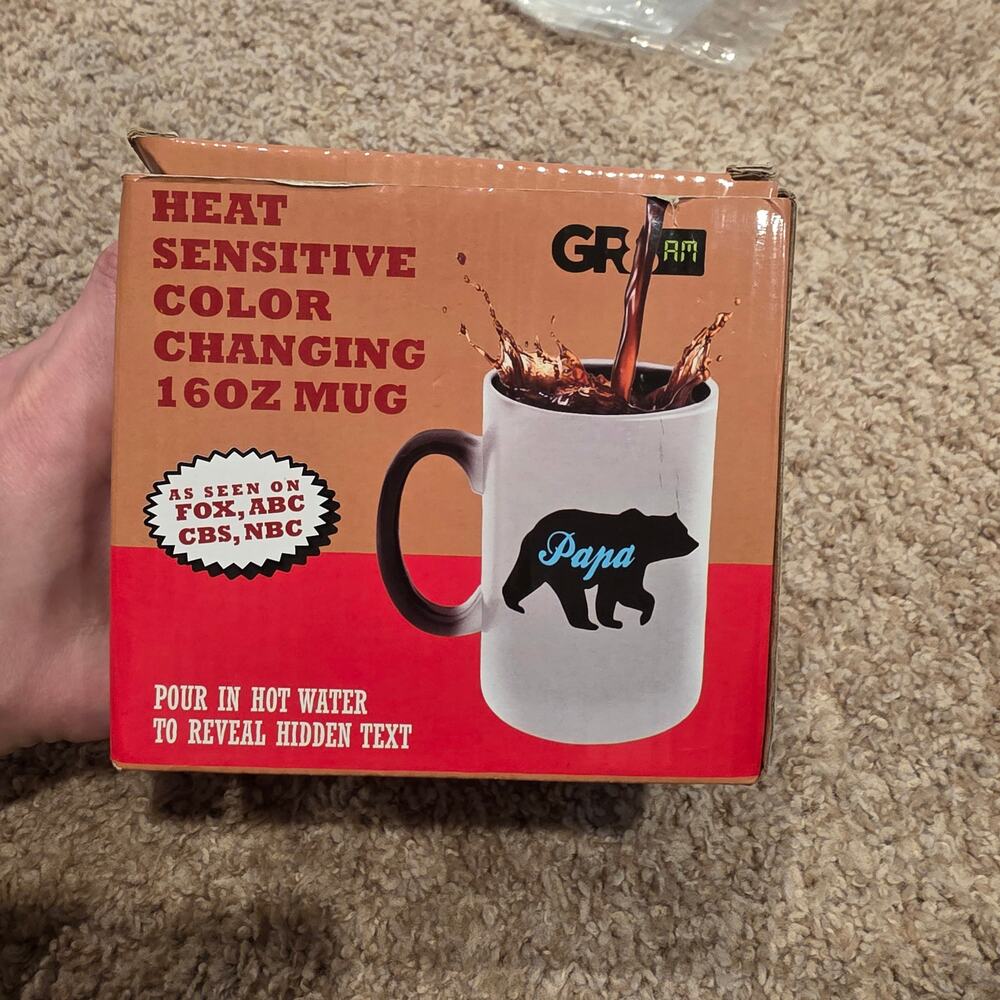 NIB GR8am "Papa Bear" heat sensitive color changing 16oz mug